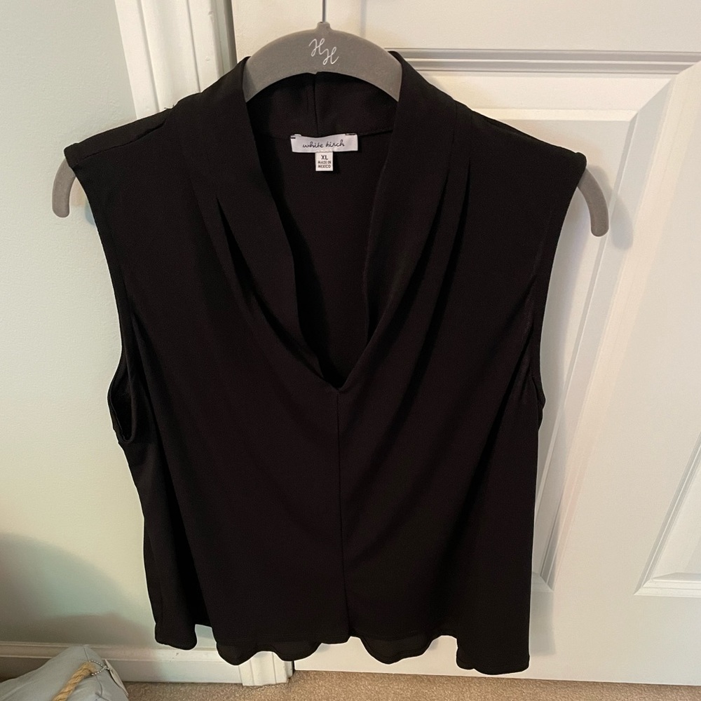White Birch Classy! V Neck Black Sleeveless Blouse/Tank, Size XL